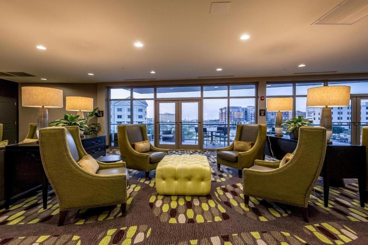 Hilton Garden Inn Charleston Waterfront/Downtown Eksteriør billede