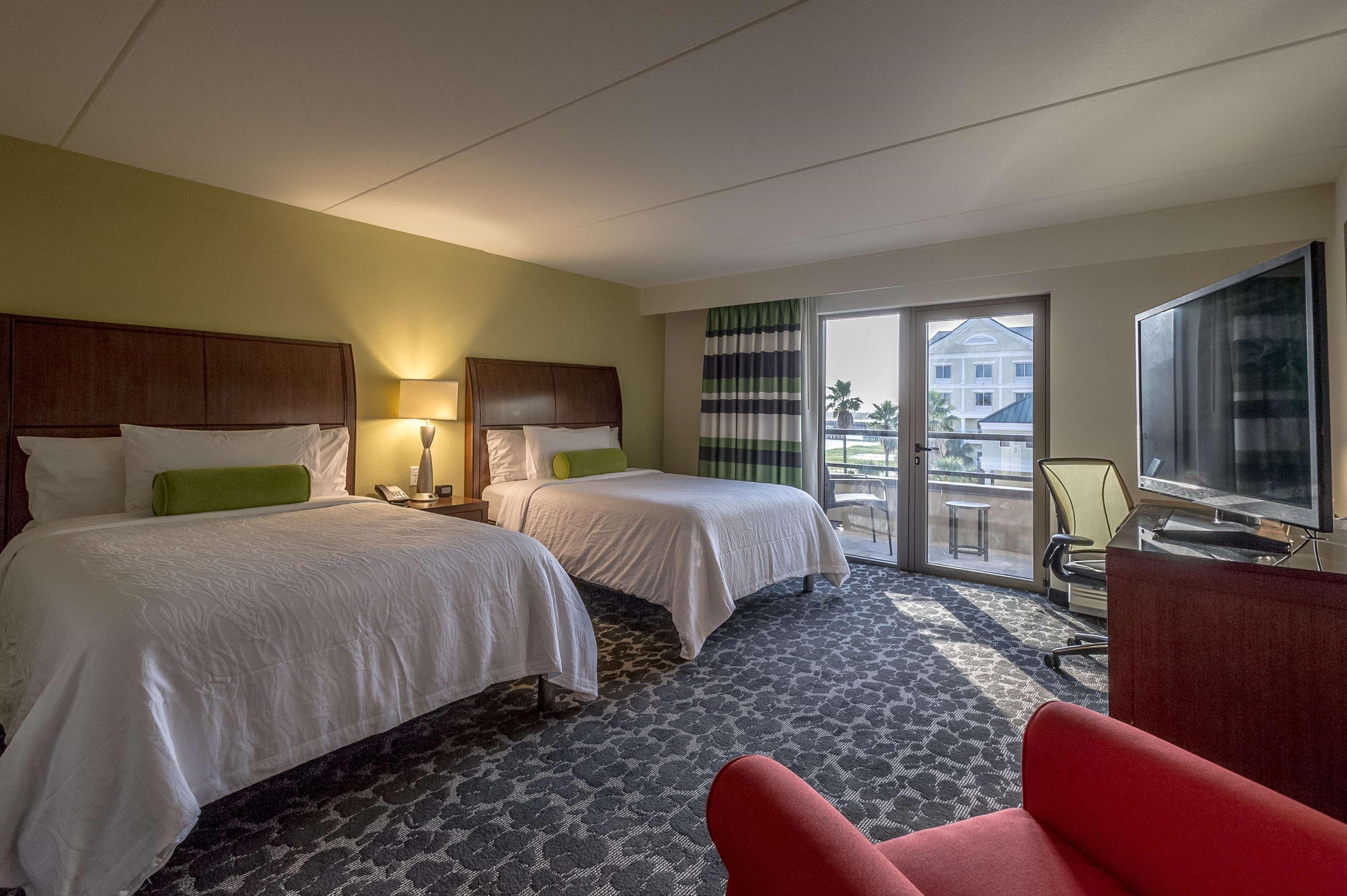 Hilton Garden Inn Charleston Waterfront/Downtown Eksteriør billede