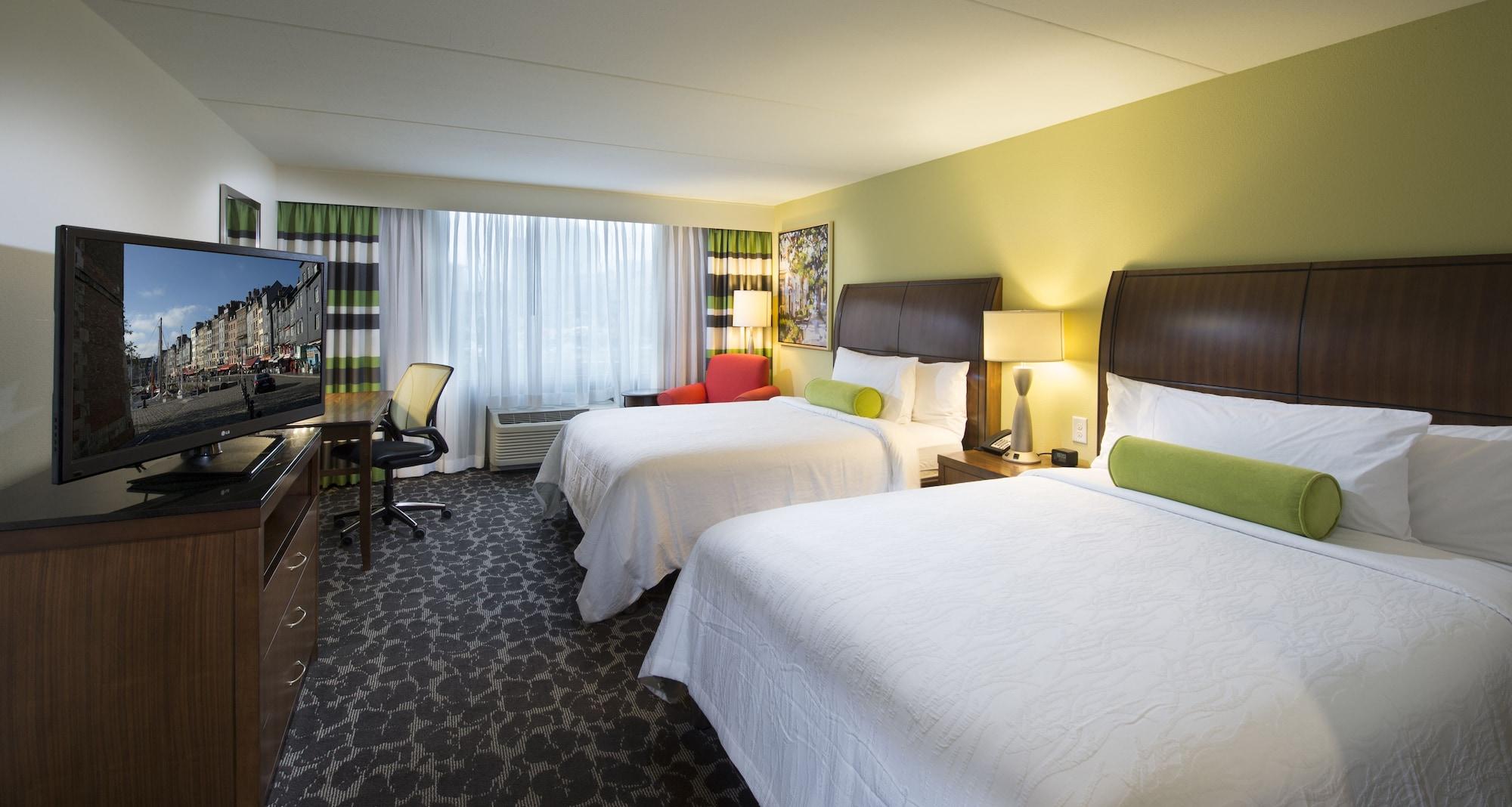 Hilton Garden Inn Charleston Waterfront/Downtown Eksteriør billede
