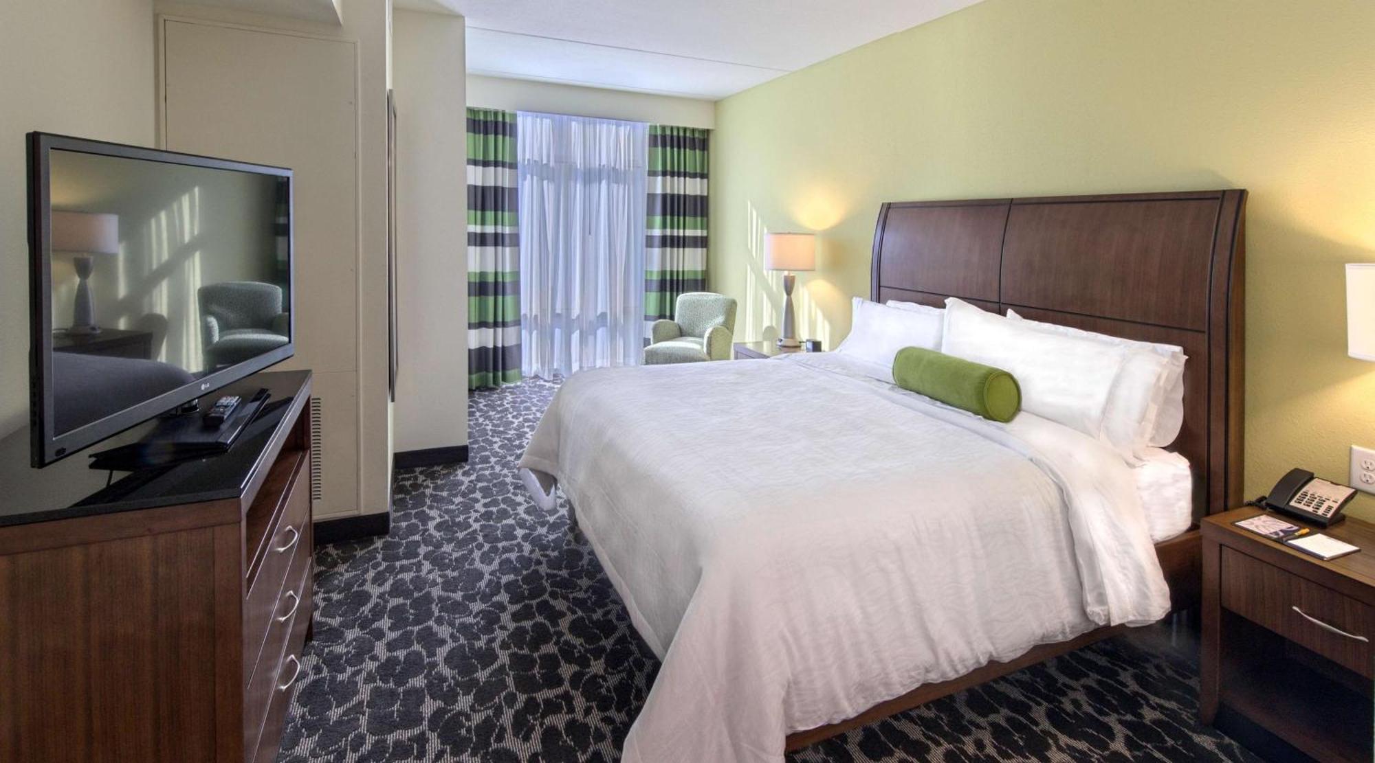 Hilton Garden Inn Charleston Waterfront/Downtown Eksteriør billede